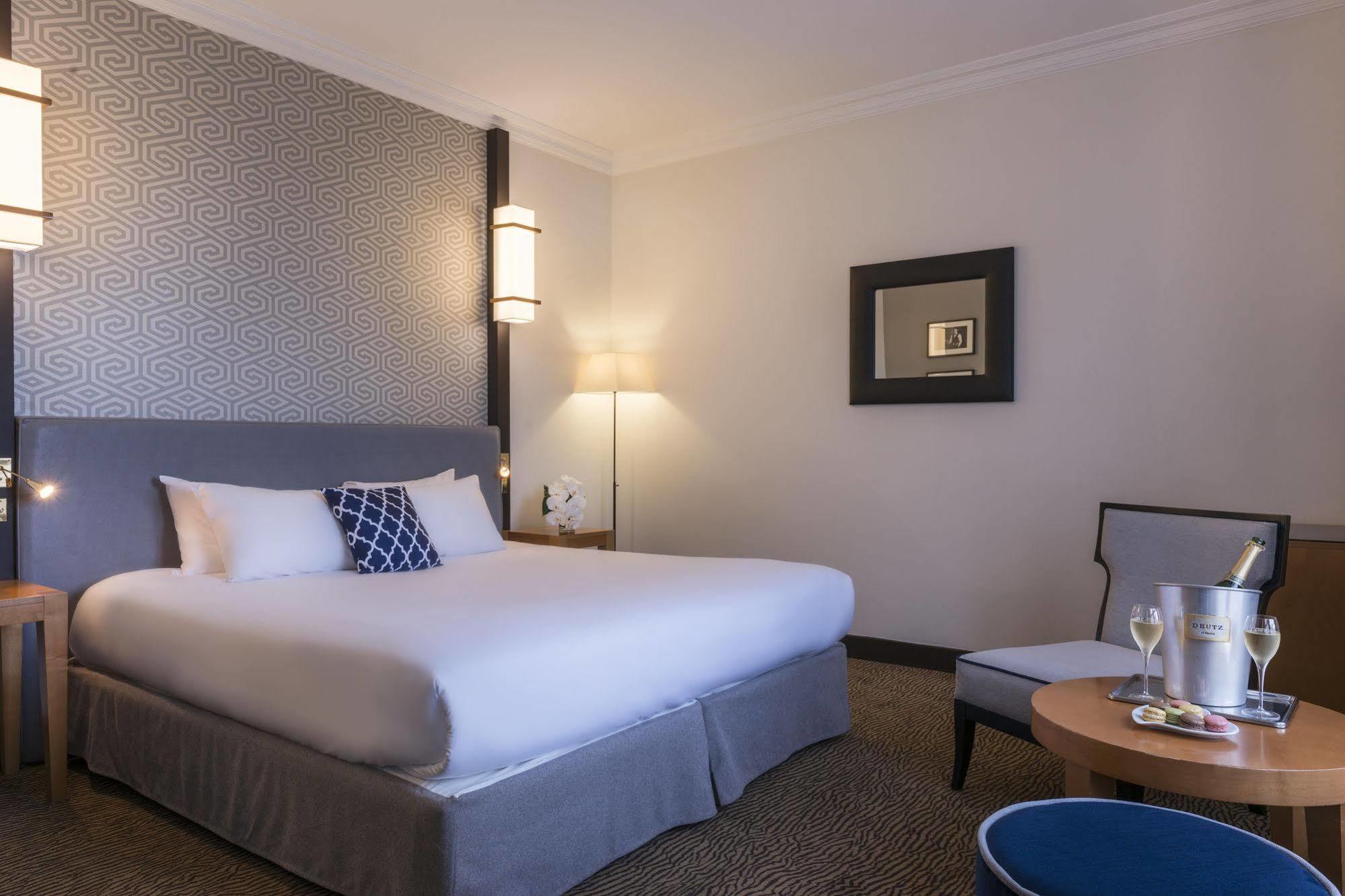 Hotel Le Marquis By Inwood Hotels Paris Exteriör bild